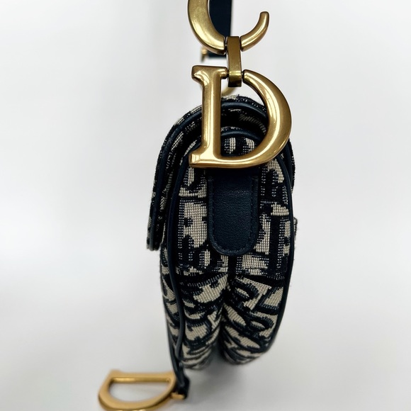 ❌SOLD❌CHRISTIAN DIOR BLUE OBLIQUE JACQUARD SADDLE BAG ANTIQUE GOLDEN HARDWARE - Picture 10 of 12